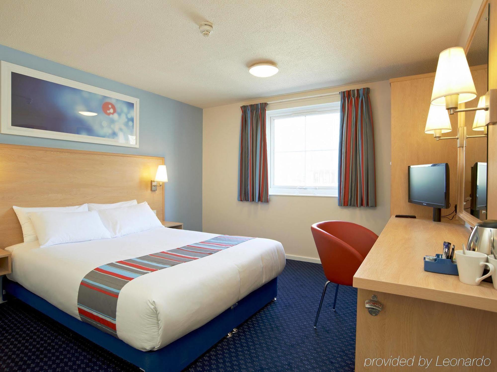 Travelodge Борнмът Екстериор снимка