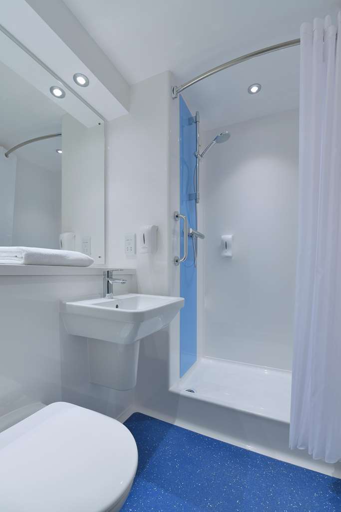 Travelodge Борнмът Стая снимка